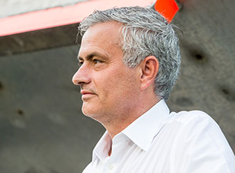 Mourinho to Claim First Silverware at United