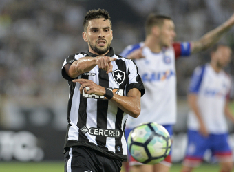 Botafogo to move into Copa Libertadores spots