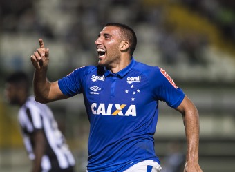 Cruzeiro to move above Gremio in Serie A