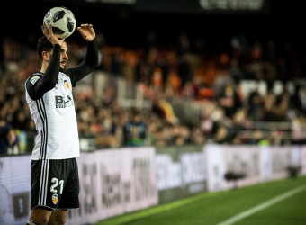 Valencia to end Deportivo's La Liga misery