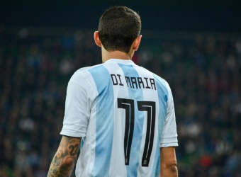 Argentina under pressure against Croatia